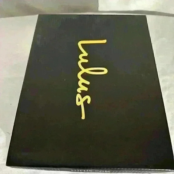 Lulus GAWNTY Heels Almond Color Size 5.5 - Picture 3 of 10